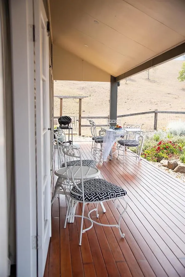Country Mile Escape Guest House Canungra 0*,