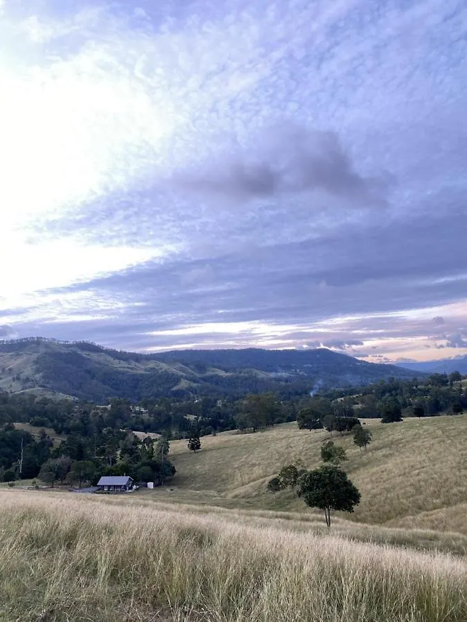 Country house Country Mile Escape Guest House Canungra Australia